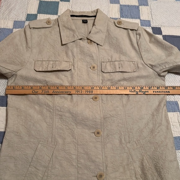 ISDA & Co Jacket - Picture 8 of 12